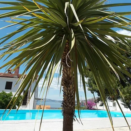 Apartmenthouse Trogir